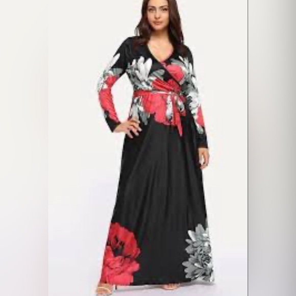 Source Unknown Dresses & Skirts - NWOT Urbanic Plus Size Bold Floral Faux Wrap Maxi Dress
